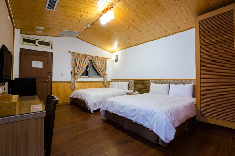 Standard Double room with mountain view
