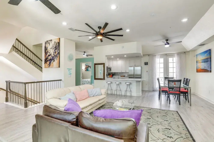 Clearwater Beach Hideaway: Walkable Location!