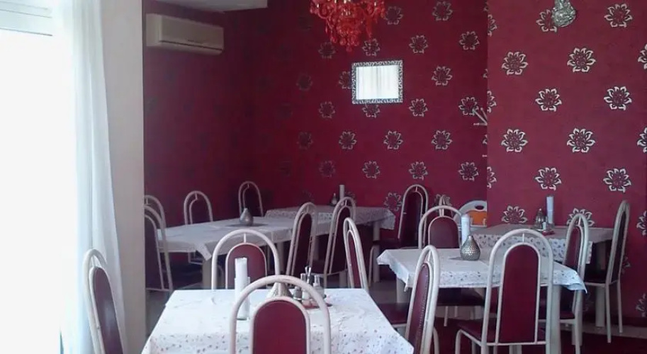 Rooms San