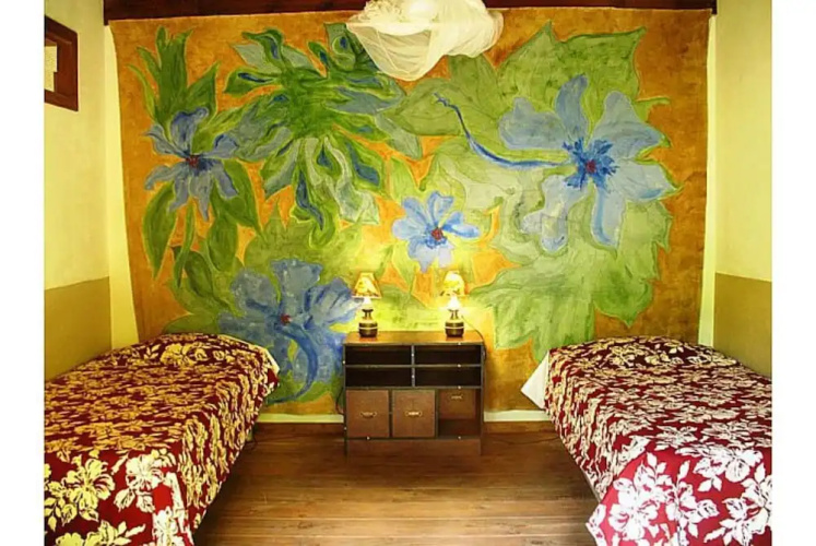 Fare Upu beach front cottage - Moorea