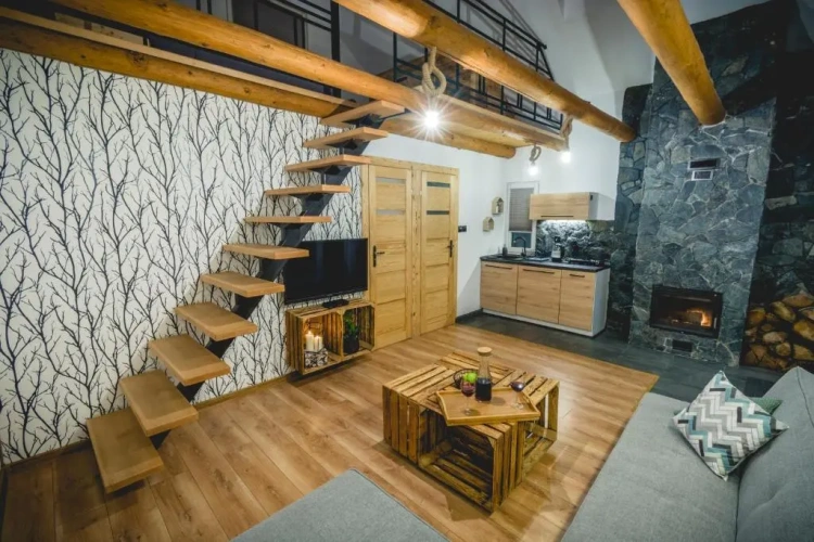 2 Bedrooms Chalet