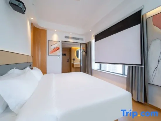 Standard Double room with river view