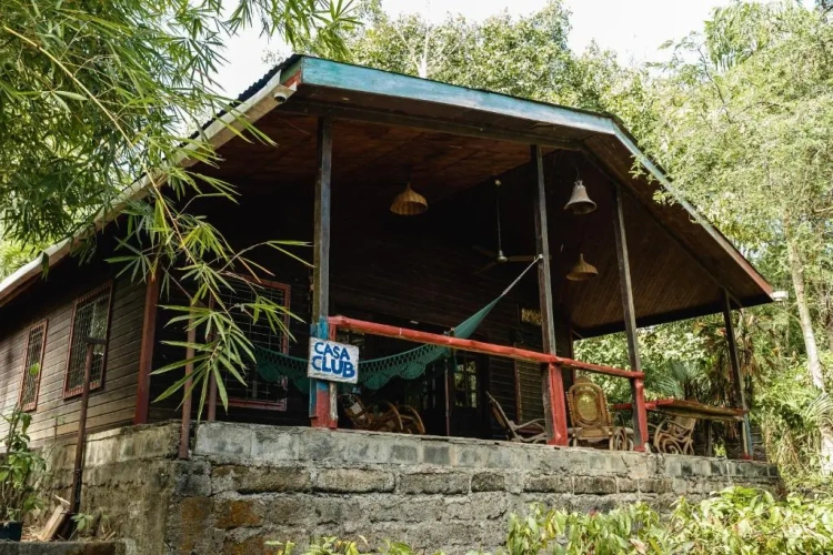 Standard Triple room with balcony
