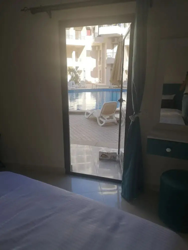 Chic Stylish Spacious Apt Poolside, Smarttv & Wifi