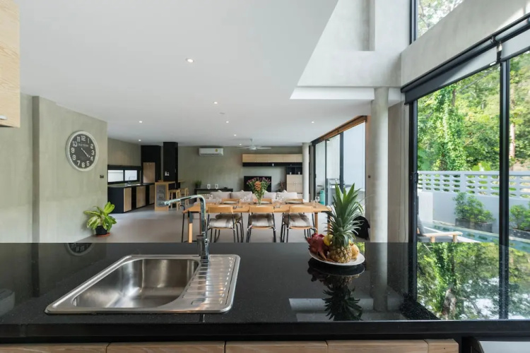 Luxury 3 Bedroom Pool Villa Angle