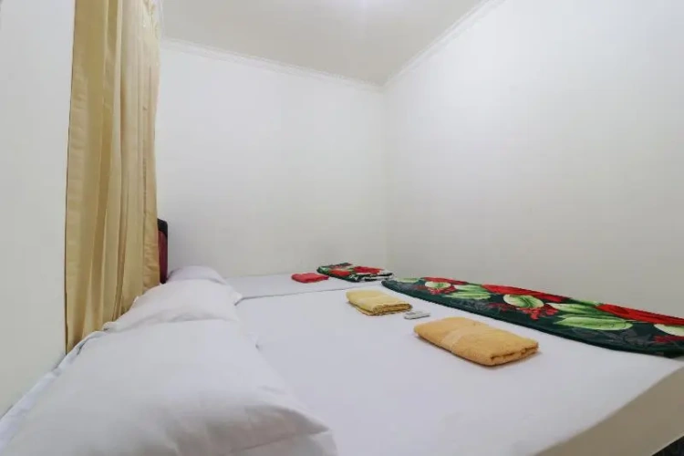 Standard Twin Family room