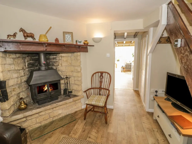Bumble Cottage