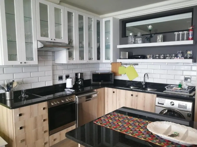 2 Bedrooms Apartment