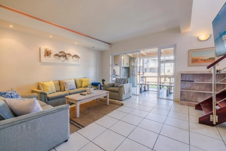 Waterfront Cottage B3