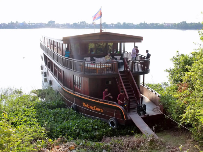 Mekong Dawn Cruise