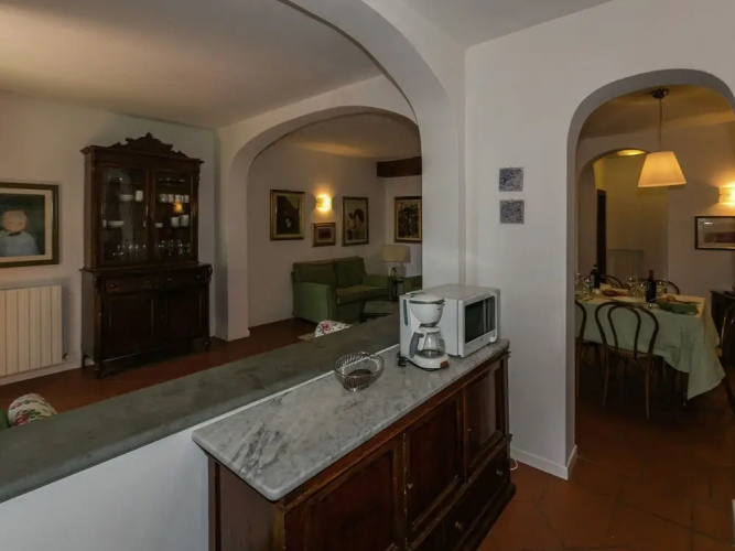 Villa in Siena With Pool and Tuscan Views