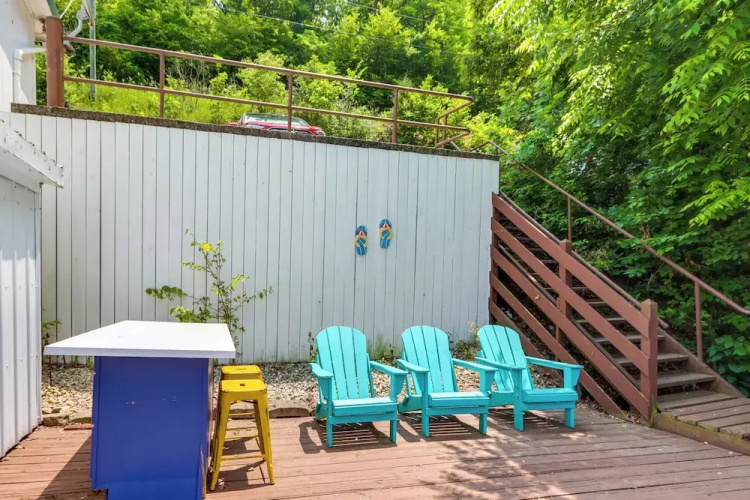 Lakefront Versailles Vacation Rental w/ Dock!