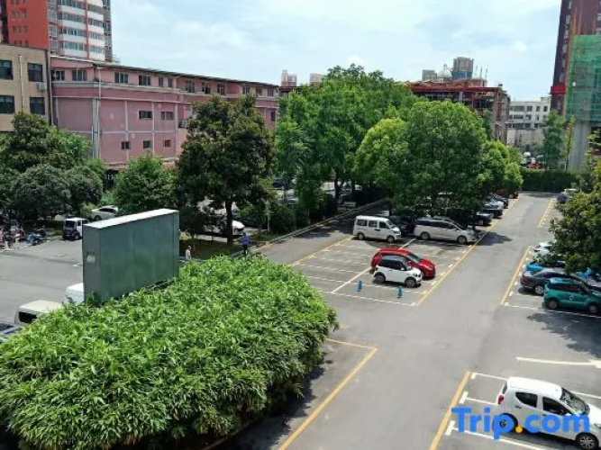 Pingyu Hotel