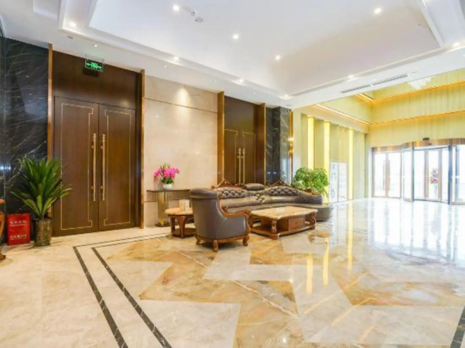 Mingwu Jiuzun Hotel
