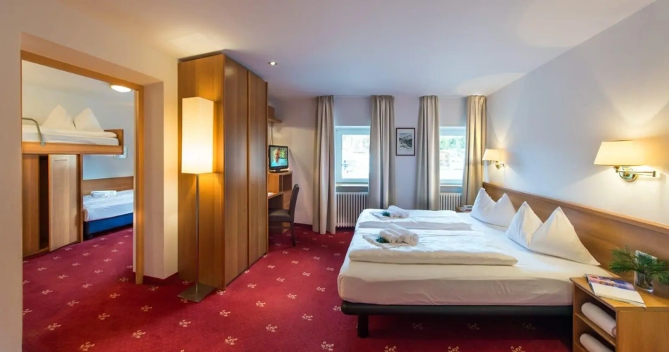 Standard Double room with balcony and with view