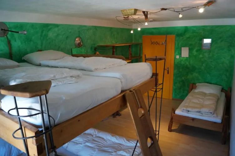 Schiff Bihlerdorf- Hostel