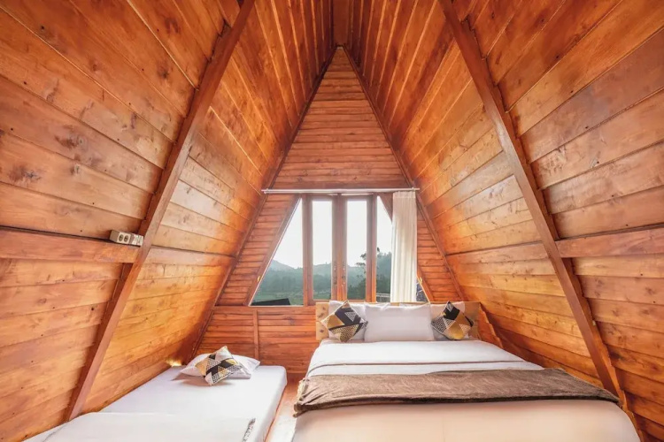 Diamond Cabin House
