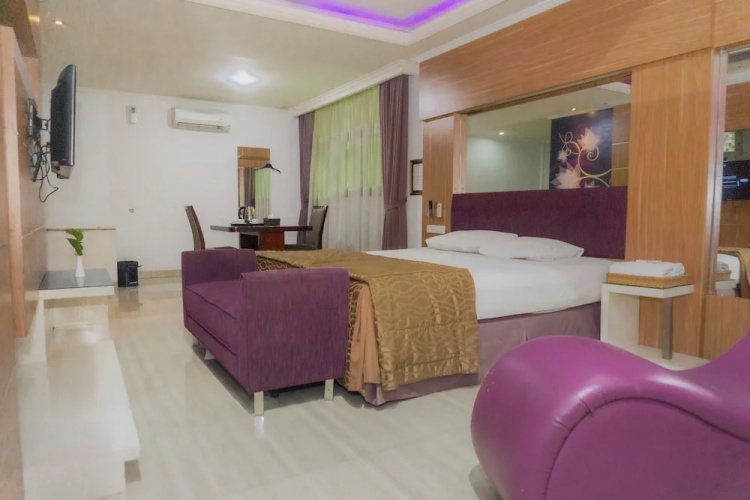 C'One Hotel Pulomas