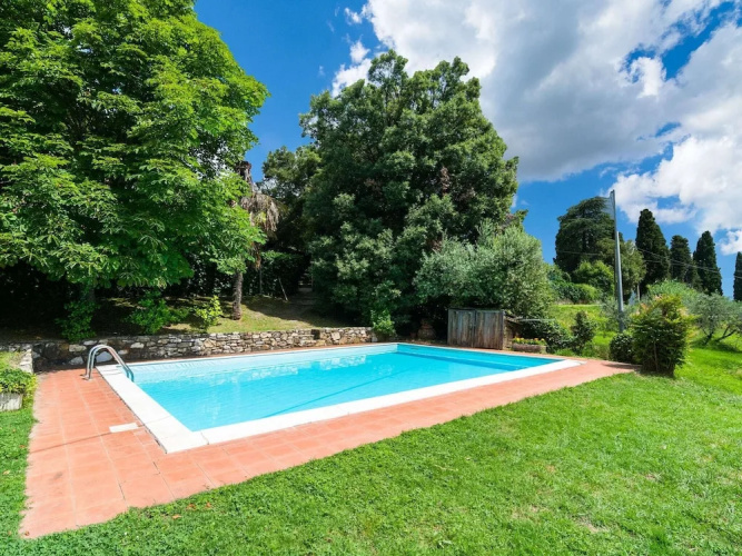 Rustic Farmhouse Stay, Carmignano