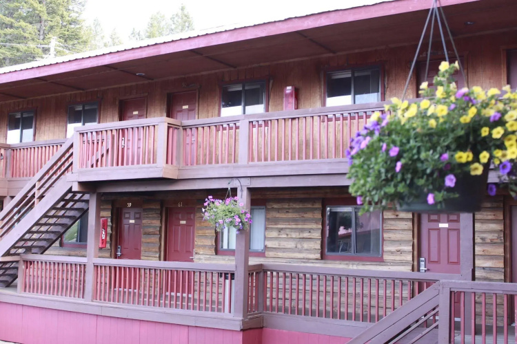 The Rustic Inn