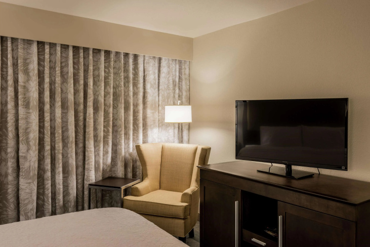 Hampton Inn & Suites Jackson-Coliseum