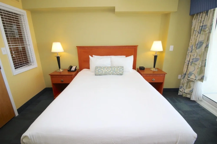 1 Bedroom Double Suite with balcony and with ocean view