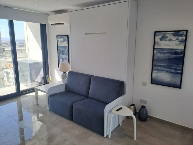 Beautiful Studio in Gibraltar - E1