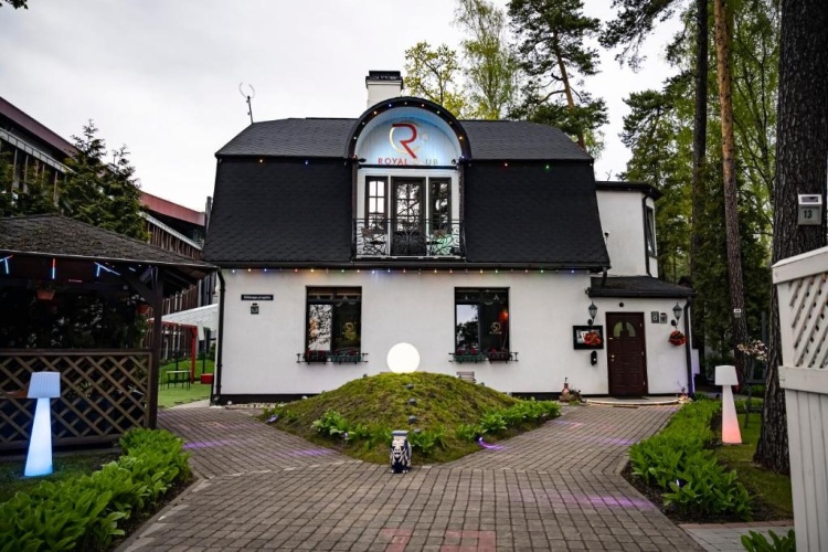 Villa