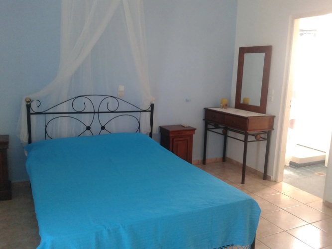 Thalassa Rooms