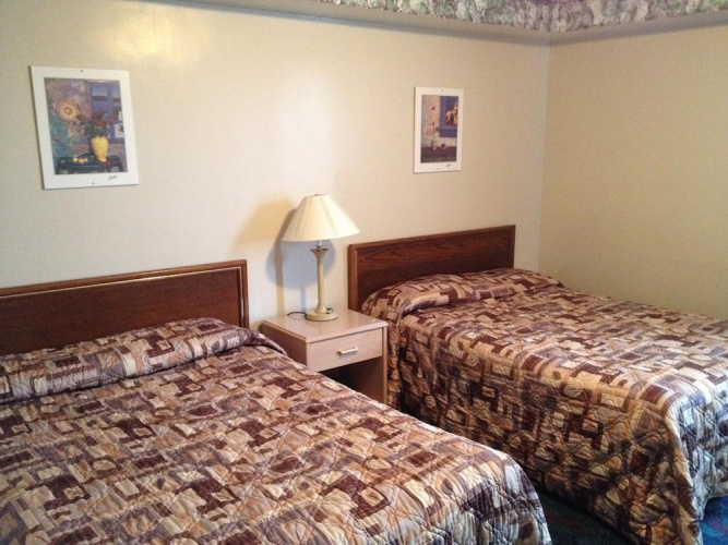 Airport Motor Inn
