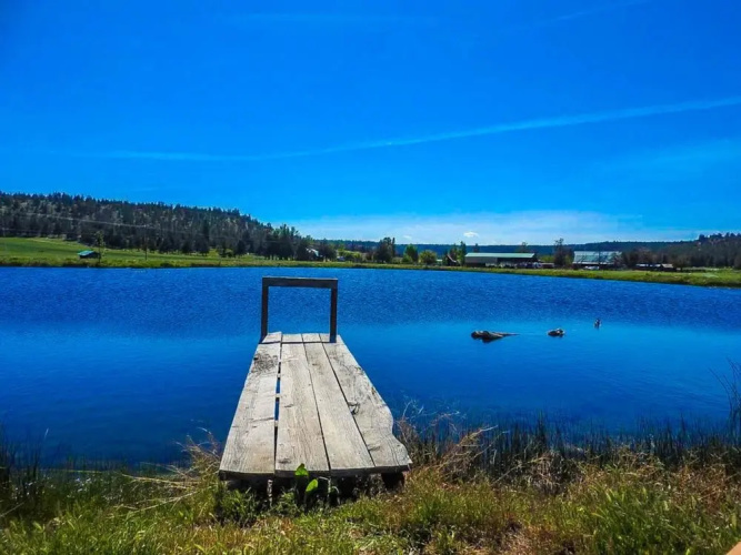 Long Hollow Guest Ranch