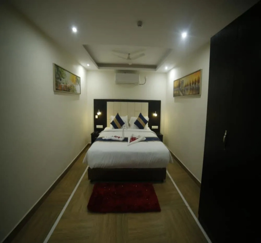Suraj Grand Hotel