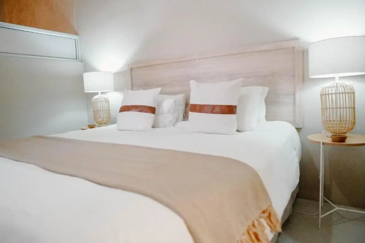 Deluxe Double Suite