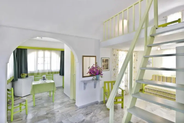 Quadruple Apartment with balcony