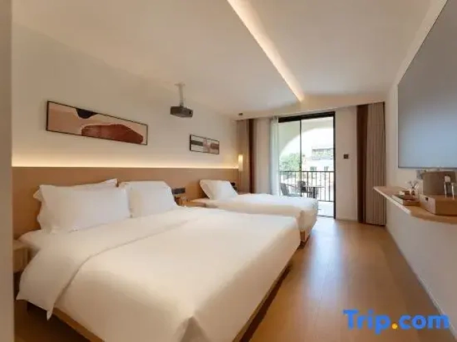Standard Double Family room with balcony