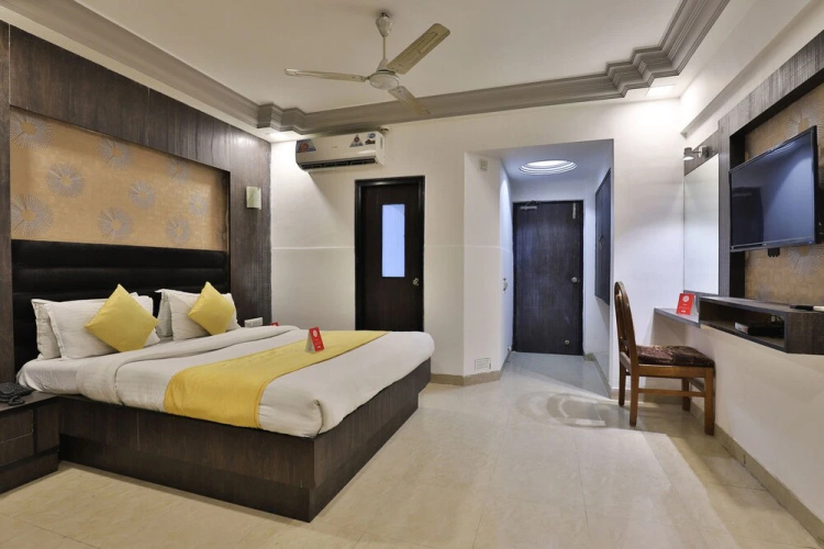Shri Krishna Palace