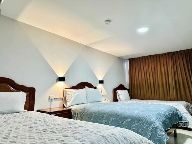 Standard Triple room