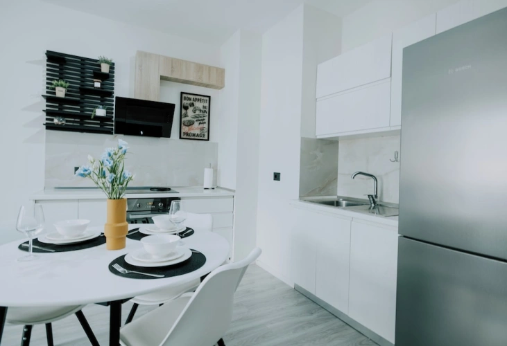 1 Bedroom Apartment with balcony