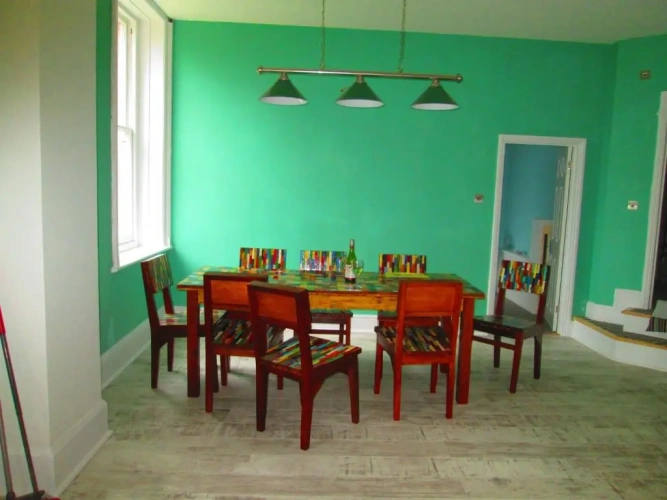2 Bedrooms Cottage