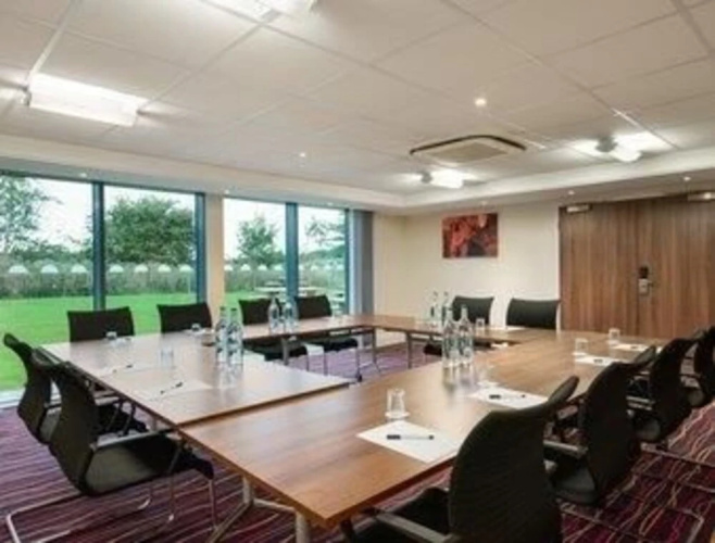 Days Inn by Wyndham Wetherby photo 11