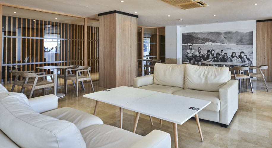 Sentido Cala Vinas Hotel photo 14