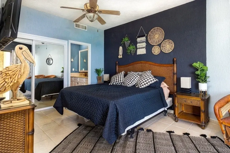 Standard room with balcony and with ocean view