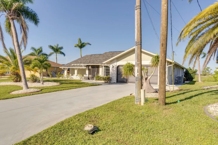 Rotonda West Home w/ Pool & Golf Course View!