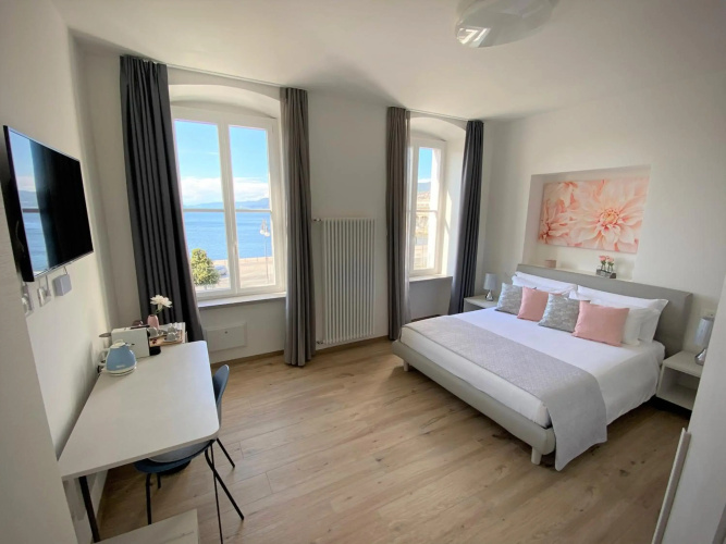 Five Flowers - Guest House