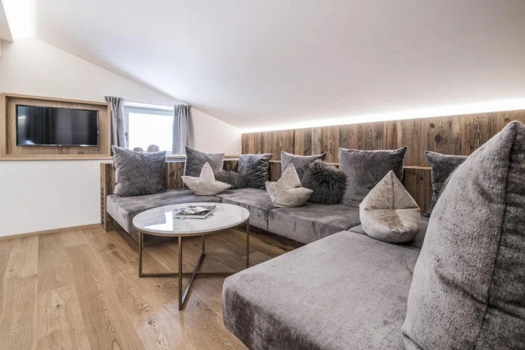 1 Bedroom Suite