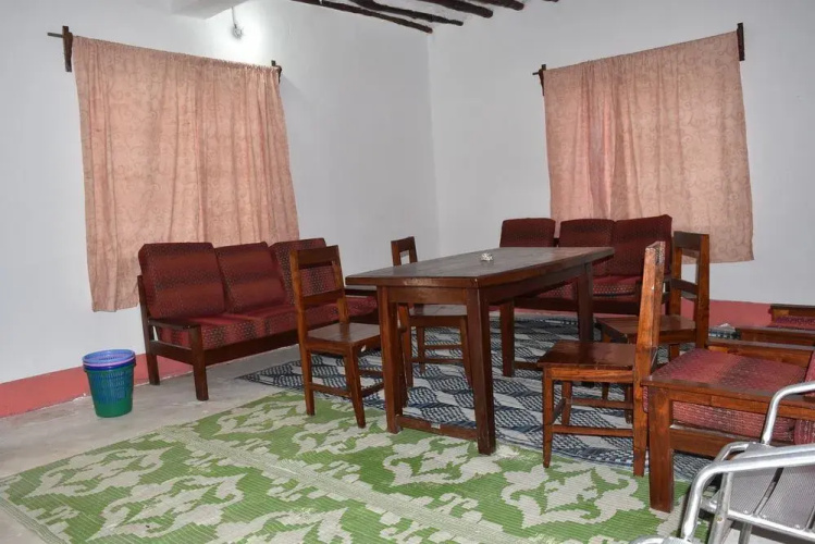 Jambiani House