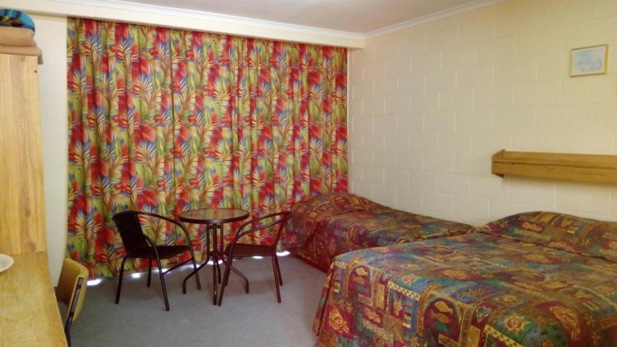 Standard Triple room with balcony