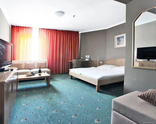 Hotel Pracharna