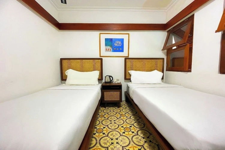 Superior Twin room