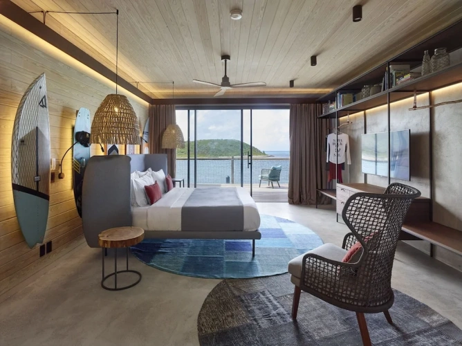 Suite with balcony and with sea view